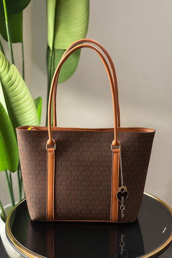 Signature Luxe Tote - Brown